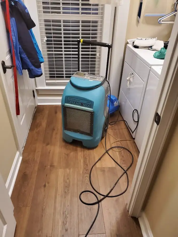 Commercial dehumidifier deployed for Crawl Space Restoration in Apple Valley